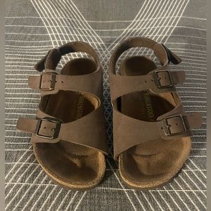 Children’s Birkenstock sandals (taupe)